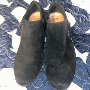 Earth Origins Women's Black Ankle Booties Size 8 Casual Suede Shoes